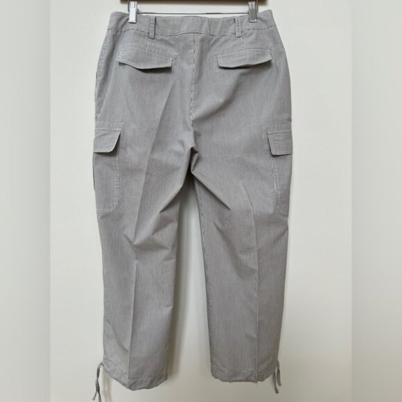 Julie Mitchell Conductor Stripe Grey White Cargo Cropped Pants Vacation Travel - Picture 2 of 13